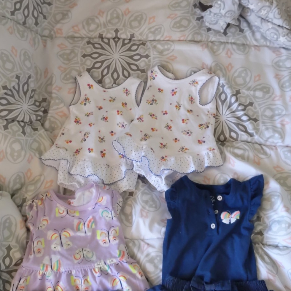 0-3mo Twin Girl outfits